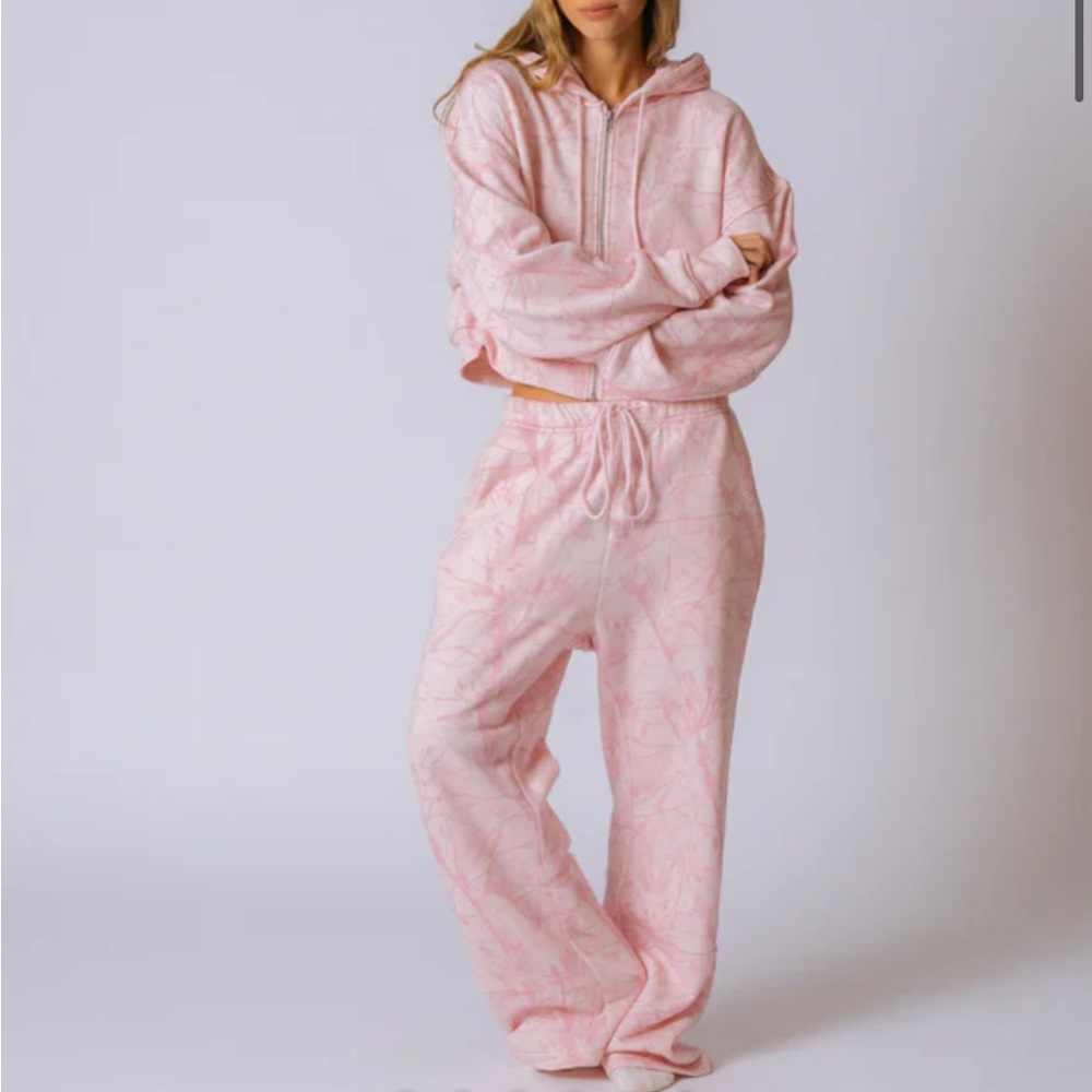 DAIRY BOY - Bubblegum Camo Straight Leg Sweatpants